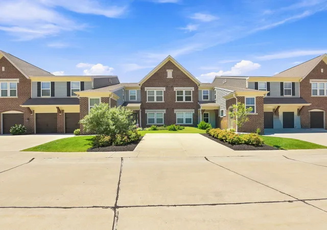 Photo 2 of Condo for sale at 7610 Woodhaven Ct, Alexandria, KY 41001 | MLS# 645810 | Listing updated on 2026-08-19