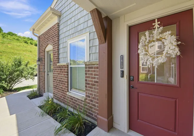 Photo 3 of Condo for sale at 7610 Woodhaven Ct, Alexandria, KY 41001 | MLS# 645810 | Listing updated on 2026-08-19