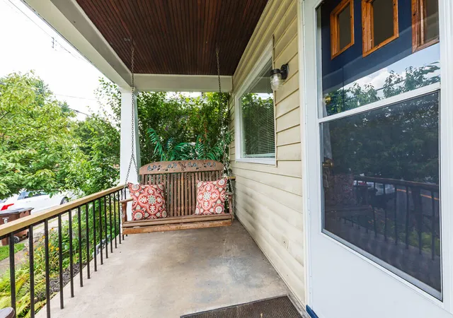 2nd image of 1325 Holman Ave, Covington, KY 41011 | MLS# 645855