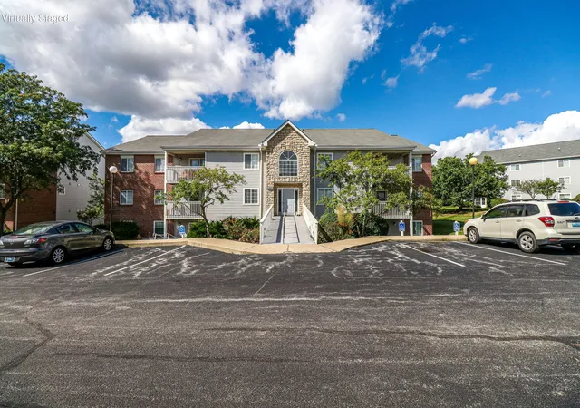 2nd image of 150 Herrington Ct #2, Erlanger, KY 41018 | MLS# 645830