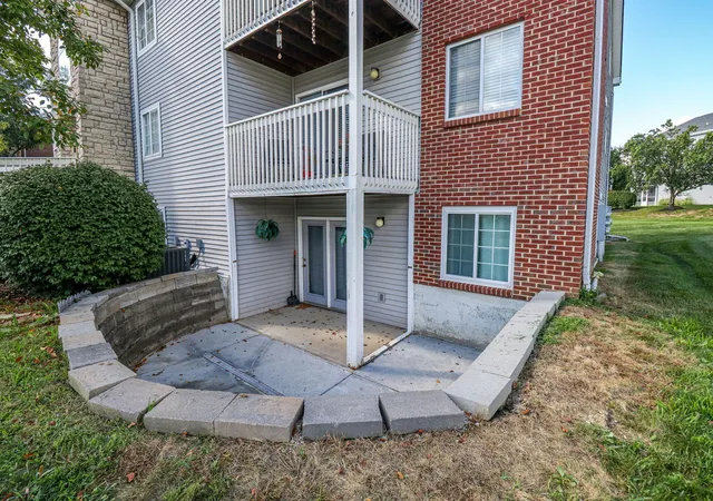 3rd image of 150 Herrington Ct, Erlanger, KY 41018