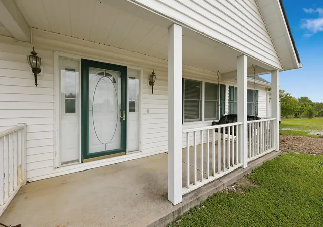 Photo 3 of Sale Pending at 205 Eagle View Ln, Owenton, KY 40359 | MLS# 645838 | Listing updated on 2026-08-25