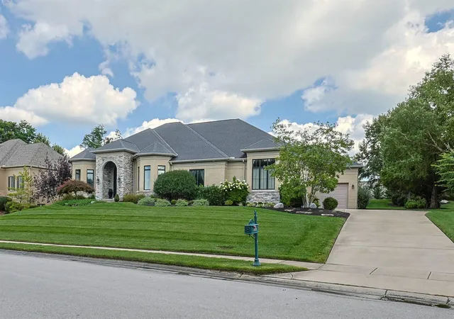 Photo 2 of Sale Pending at 10725 Meadow Stable Ln, Union, KY 41091 | MLS# 646140 | Listing updated on 2026-09-25