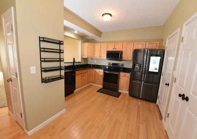 Photo 4 of Condo for sale at 507 Shadow Ridge Dr, Highland Heights, KY 41076 | MLS# 645856 | Listing updated on 2026-09-08