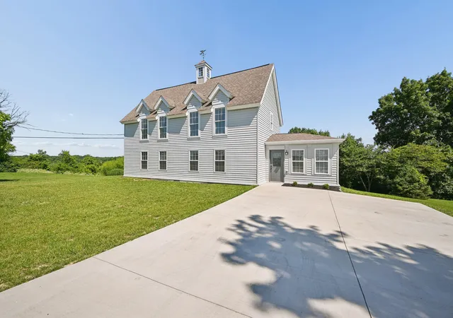 Photo 41 of Single family home for sale at 805 Humes Ridge Rd, Williamstown, KY 41097 | MLS# 645850 | Listing updated on 2026-08-20