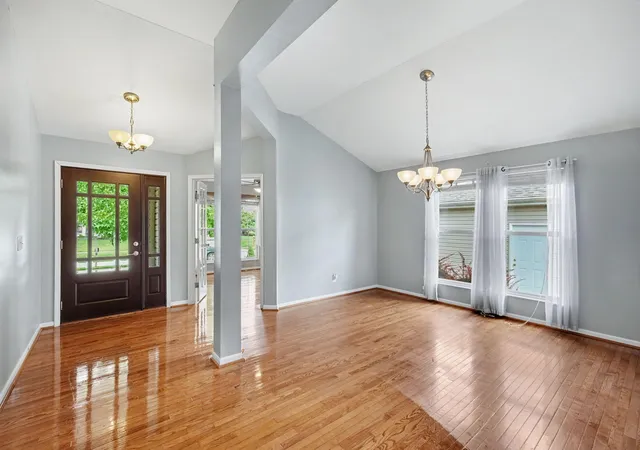 3rd image of 3928 Parkplace Dr, Erlanger, KY 41018 | MLS# 645929