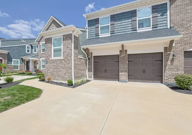 Photo 23 of Condo for sale at 2552 Crosshill Dr, Crescent Springs, KY 41017 | MLS# 646014 | Listing updated on 2026-08-31