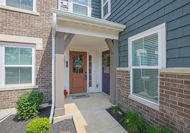 Photo 3 of Condo for sale at 2552 Crosshill Dr, Crescent Springs, KY 41017 | MLS# 646014 | Listing updated on 2026-09-20