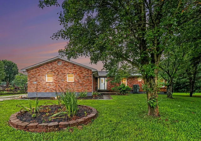 1st image of 7469 E Bend Rd, Burlington, KY 41005 | MLS# 645926