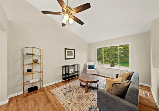 4th image of 37 Otter Dr, Ft Mitchell, KY 41017 | MLS# 645885