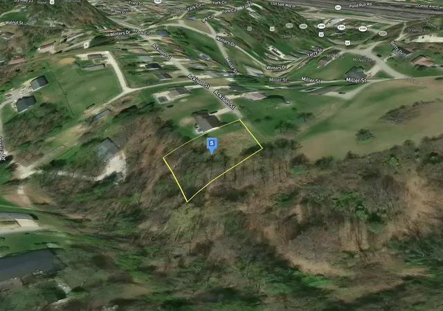 Photo 2 of Land for sale at 1200 Ackison St, Russell, KY 41169 | MLS# 645888 | Listing updated on 2026-09-16
