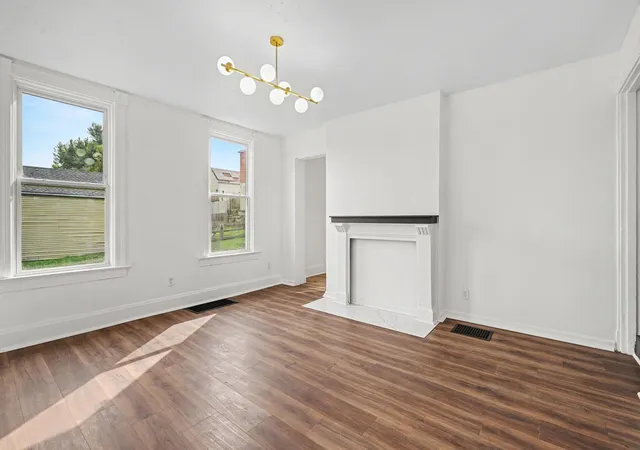 4th image of 231 Shelby St, Covington, KY 41016 | MLS# 645904
