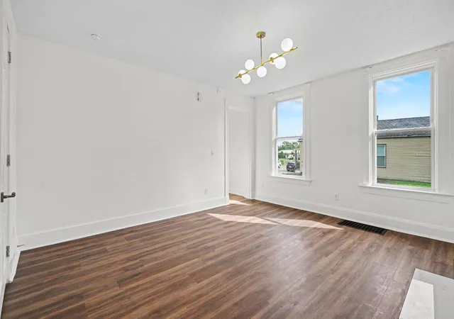5th image of 231 Shelby St, Covington, KY 41016 | MLS# 645904