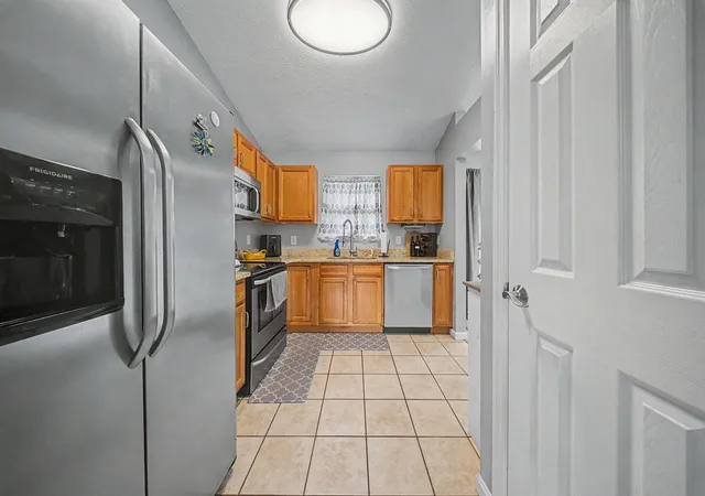 Photo 4 of Sale Pending at 2659 Hannah Jo Ct, Hebron, KY 41048 | MLS# 645916 | Listing updated on 2026-09-04