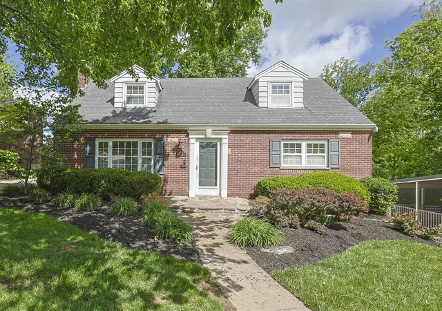 1st image of 1067 Lawton Rd, Covington, KY 41011 | MLS# 645930