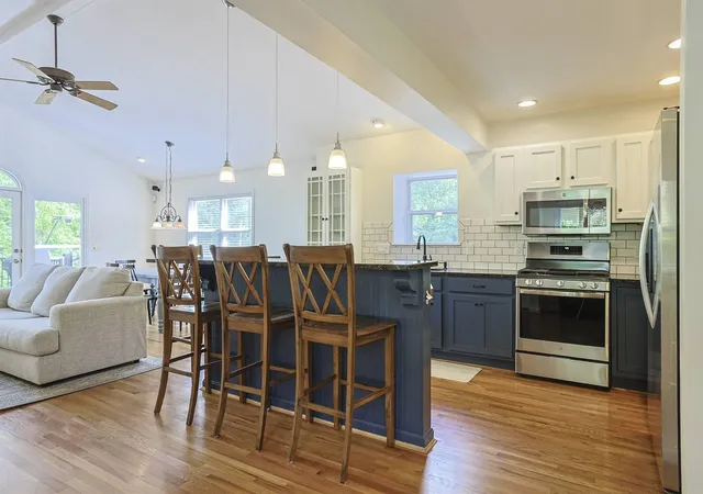 Photo 3 of Single family home for sale at 1067 Lawton Rd, Park Hills, KY 41011 | MLS# 645930 | Listing updated on 2026-10-05
