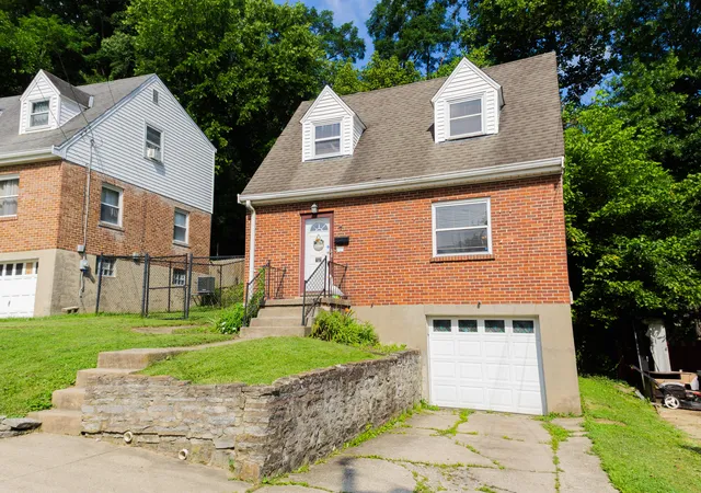 2nd image of 7 Nelson Ct, Covington, KY 41015 | MLS# 645936