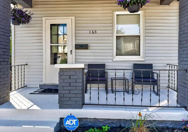 Photo 4 of Single family home for sale at 165 Main St, Newport, KY 41071 | MLS# 646075 | Listing updated on 2026-08-27