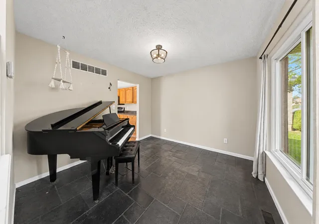 Photo 3 of Single family home for sale at 11312 Sheffield Ln, Walton, KY 41094 | MLS# 646126 | Listing updated on 2026-09-28