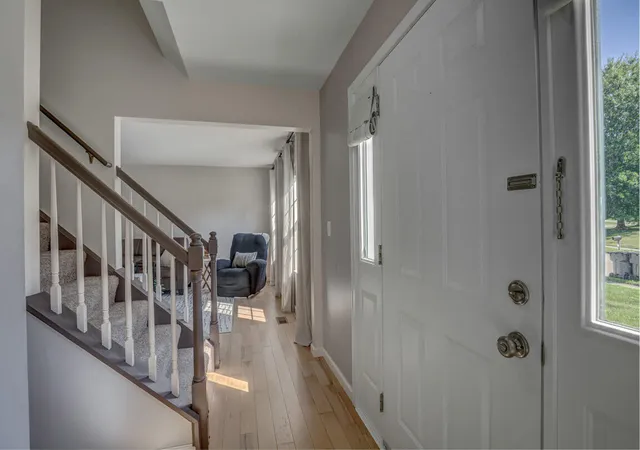 Photo 2 of Sale Pending at 7545 Roxbury Ct, Florence, KY 41042 | MLS# 646076 | Listing updated on 2026-09-10