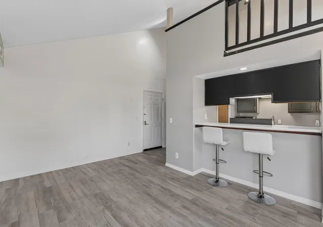 Photo 4 of Sale Pending at 1030 Bellepointe Commons, Bellevue, KY 41073 | MLS# 646092 | Listing updated on 2026-08-31