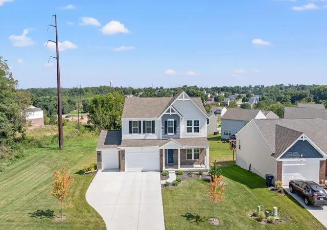 Photo 2 of Single family home for sale at 3270 Cornerstone Dr, Hebron, KY 41048 | MLS# 646011 | Listing updated on 2026-09-01
