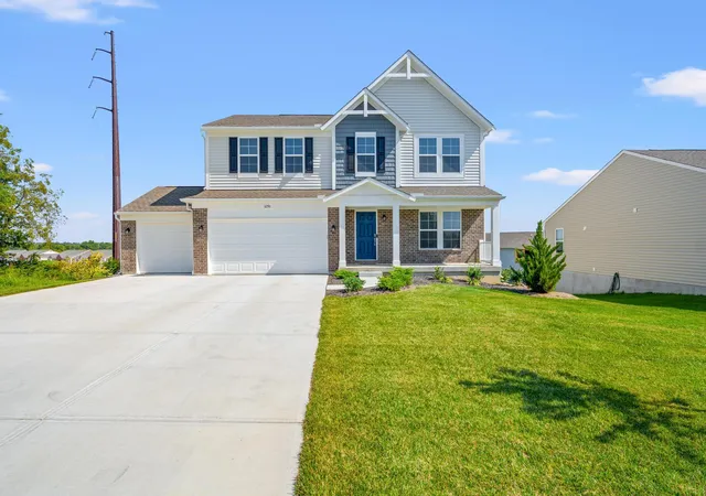 Photo 4 of Single family home for sale at 3270 Cornerstone Dr, Hebron, KY 41048 | MLS# 646011 | Listing updated on 2026-10-11