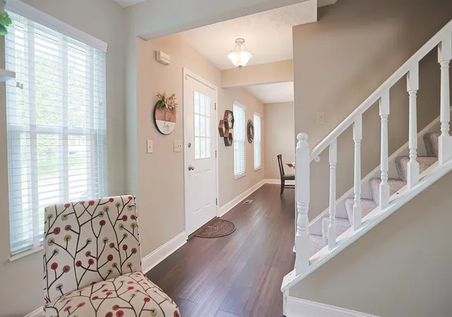 Photo 3 of Single family home for sale at 6812 Upland Ct, Florence, KY 41042 | MLS# 646002 | Listing updated on 2026-09-08