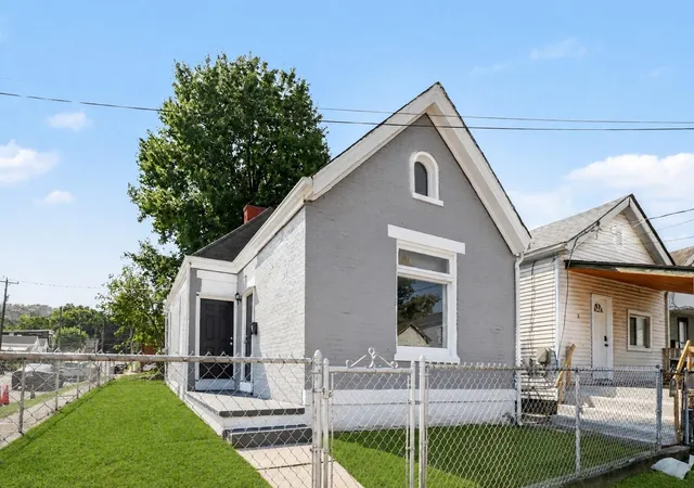 Single family home for sale at 1 Pike St, Covington, KY 41016 | MLS# 646137