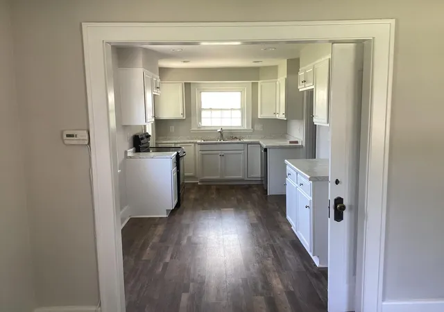 Photo 11 of Sale Pending at 3303 Elizabeth St, Erlanger, KY 41018 | MLS# 646018 | Listing updated on 2026-09-27