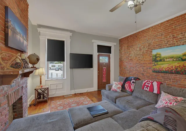 Photo 3 of Condo for sale at 109 E 8Th St, Covington, KY 41011 | MLS# 646107 | Listing updated on 2026-09-14