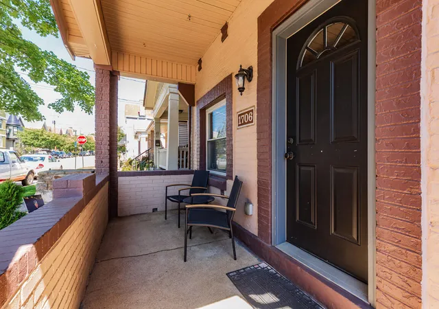 Photo 2 of Single family home for sale at 1706 Holman Ave, Covington, KY 41011 | MLS# 646038 | Listing updated on 2026-08-30