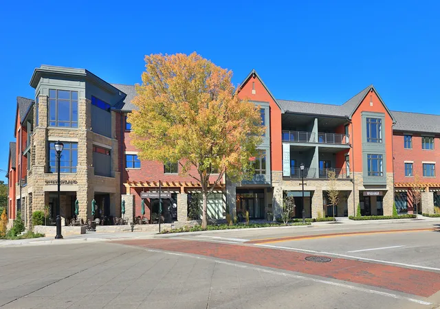 Photo 2 of Condo for sale at 1 Highland Ave #102, Fort Thomas, KY 41075 | MLS# 646062 | Listing updated on 2026-09-13