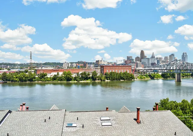 Photo 2 of Condo for sale at 926 Virginia Ln #926, Covington, KY 41016 | MLS# 646099 | Listing updated on 2026-09-06