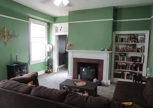 Photo 4 of Single family home for sale at 341 Berry Ave, Bellevue, KY 41073 | MLS# 646086 | Listing updated on 2026-09-04