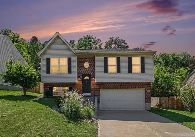 Photo 1 of Single family home for sale at 2067 Gribble Dr, Fort Mitchell, KY 41017 | MLS# 646102 | Listing updated on 2026-09-13