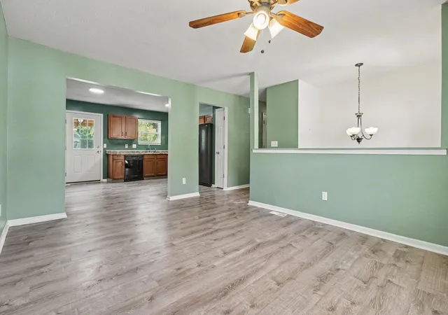 Photo 4 of Single family home for sale at 2067 Gribble Dr, Fort Mitchell, KY 41017 | MLS# 646102 | Listing updated on 2026-09-13