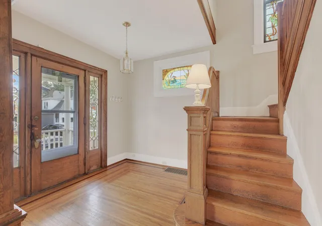 Photo 2 of Sale Pending at 3521 Myrtle Ave, Covington, KY 41015 | MLS# 646118 | Listing updated on 2026-09-03