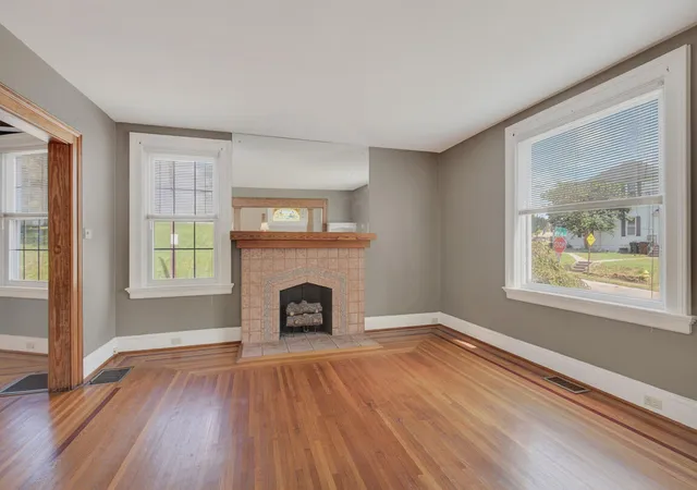 Photo 4 of Sale Pending at 3521 Myrtle Ave, Covington, KY 41015 | MLS# 646118 | Listing updated on 2026-09-03