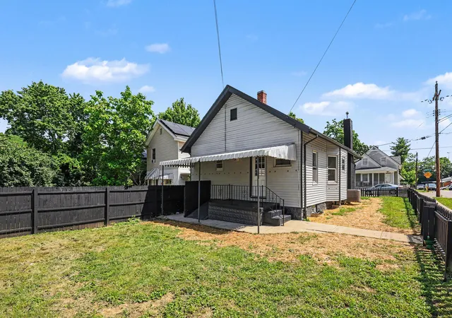 Photo 18 of Sale Pending at 3011 Frazier St, Latonia, KY 41015 | MLS# 646155 | Listing updated on 2026-09-02