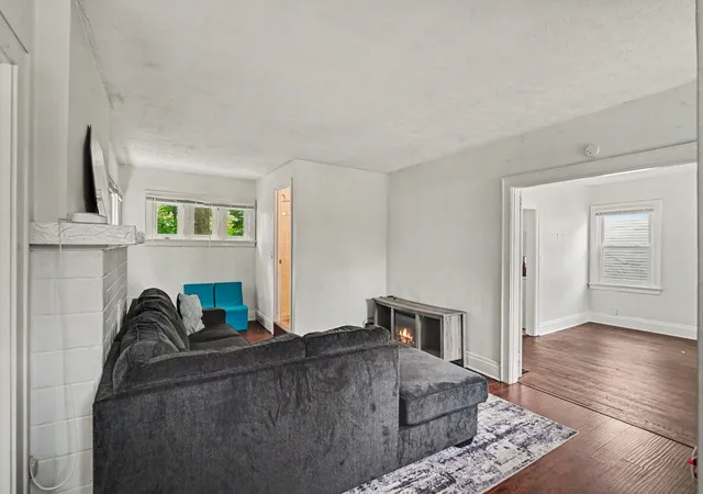 Photo 2 of Single family home for sale at 3515 Carlisle Ave, Covington, KY 41015 | MLS# 646119 | Listing updated on 2026-08-30