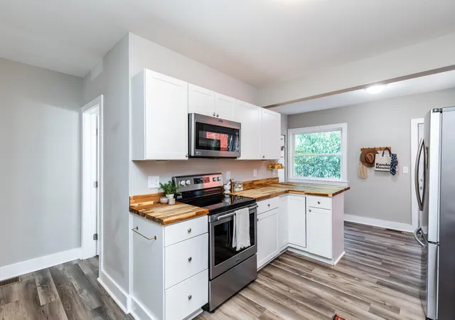 Photo 4 of Single family home for sale at 1914 Garrard St, Covington, KY 41014 | MLS# 646132 | Listing updated on 2026-09-09
