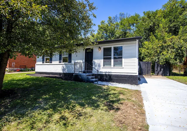 Photo 2 of Sale Pending at 3713 Concord Dr, Erlanger, KY 41018 | MLS# 646153 | Listing updated on 2026-09-07