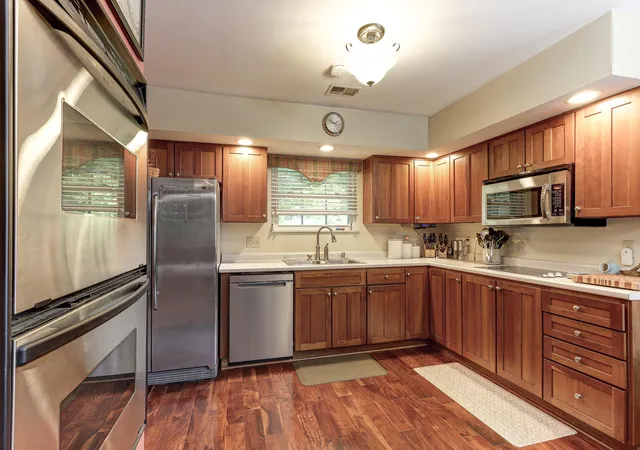 Photo 4 of Single family home for sale at 10509 Killarney Dr, Union, KY 41091 | MLS# 646170 | Listing updated on 2026-08-30