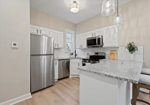 Photo 3 of Single family home for sale at 417 W 16th St, Covington, KY 41014 | MLS# 646173 | Listing updated on 2026-09-28