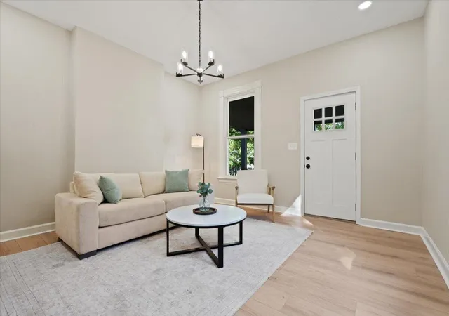 Photo 4 of Single family home for sale at 417 W 16Th St, Covington, KY 41014 | MLS# 646173 | Listing updated on 2026-10-21