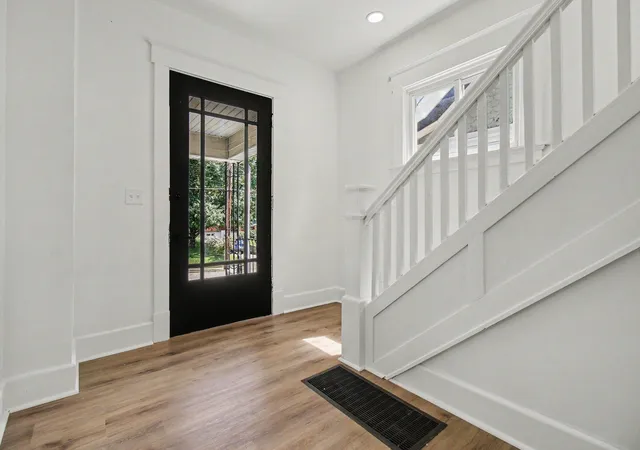 Photo 3 of Sale Pending at 3611 Glenn Ave, Covington, KY 41015 | MLS# 646201 | Listing updated on 2026-10-05
