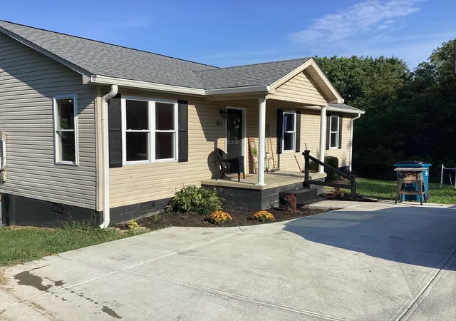 Photo 1 of Sale Pending at 265 Hamilton Ln, Corinth, KY 41010 | MLS# 646195 | Listing updated on 2026-09-09