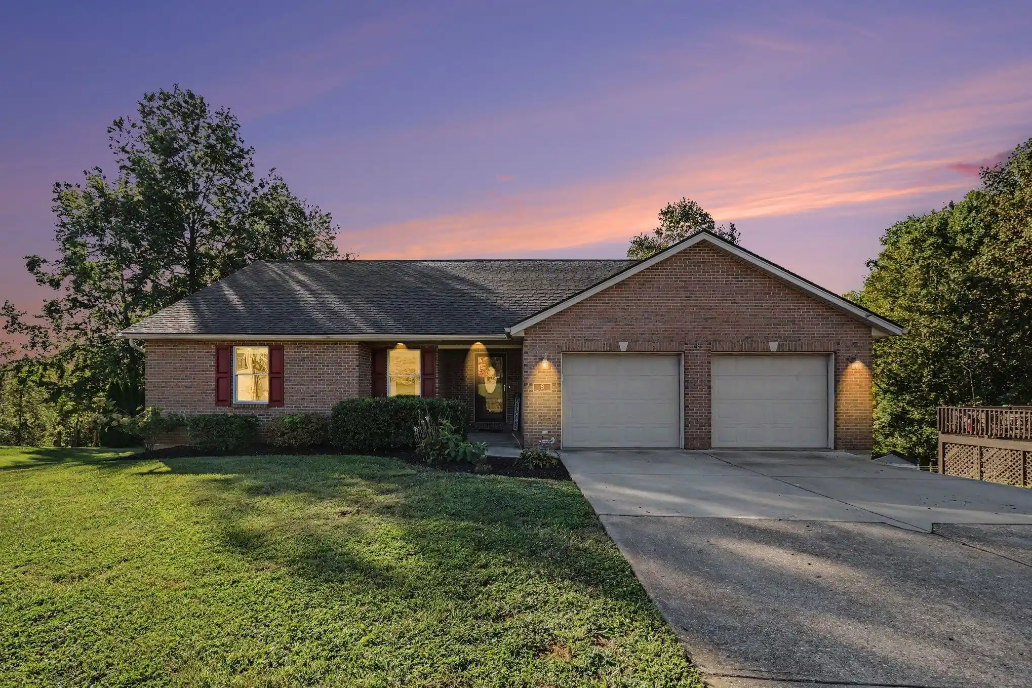 Photo 1 of Sale Pending at 8 Ridge View Cir, Dry Ridge, KY 41035 | MLS# 647044 | Listing updated on 2026-10-12