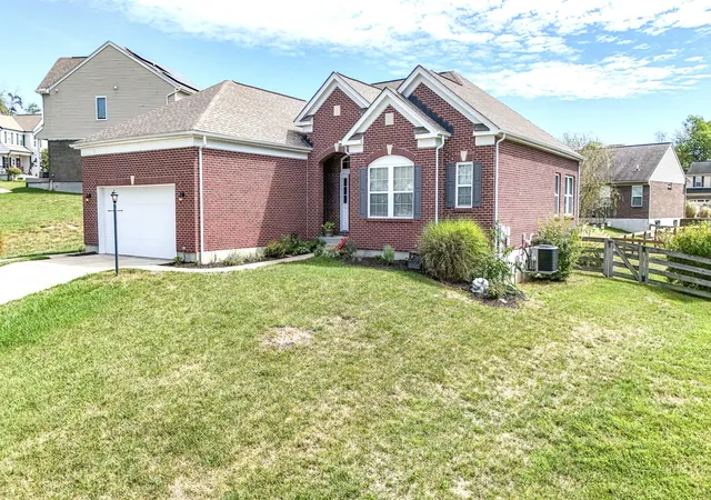Photo 3 of Single family home for sale at 11574 Bennington Dr, Independence, KY 41051 | MLS# 647023 | Listing updated on 2026-10-06